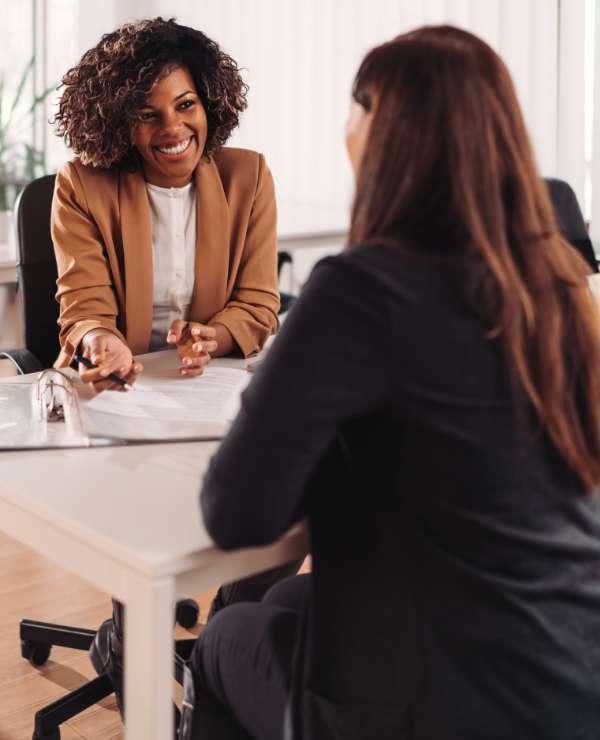 Financial services 2x